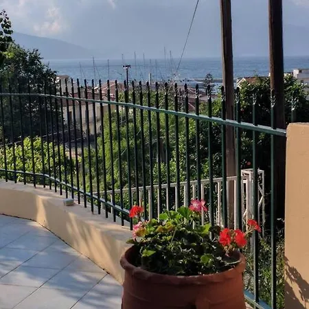 Βίλα Estia Sea View *